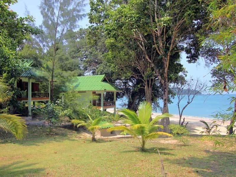 Chomjan Resort Koh Phayam Zewnętrze zdjęcie