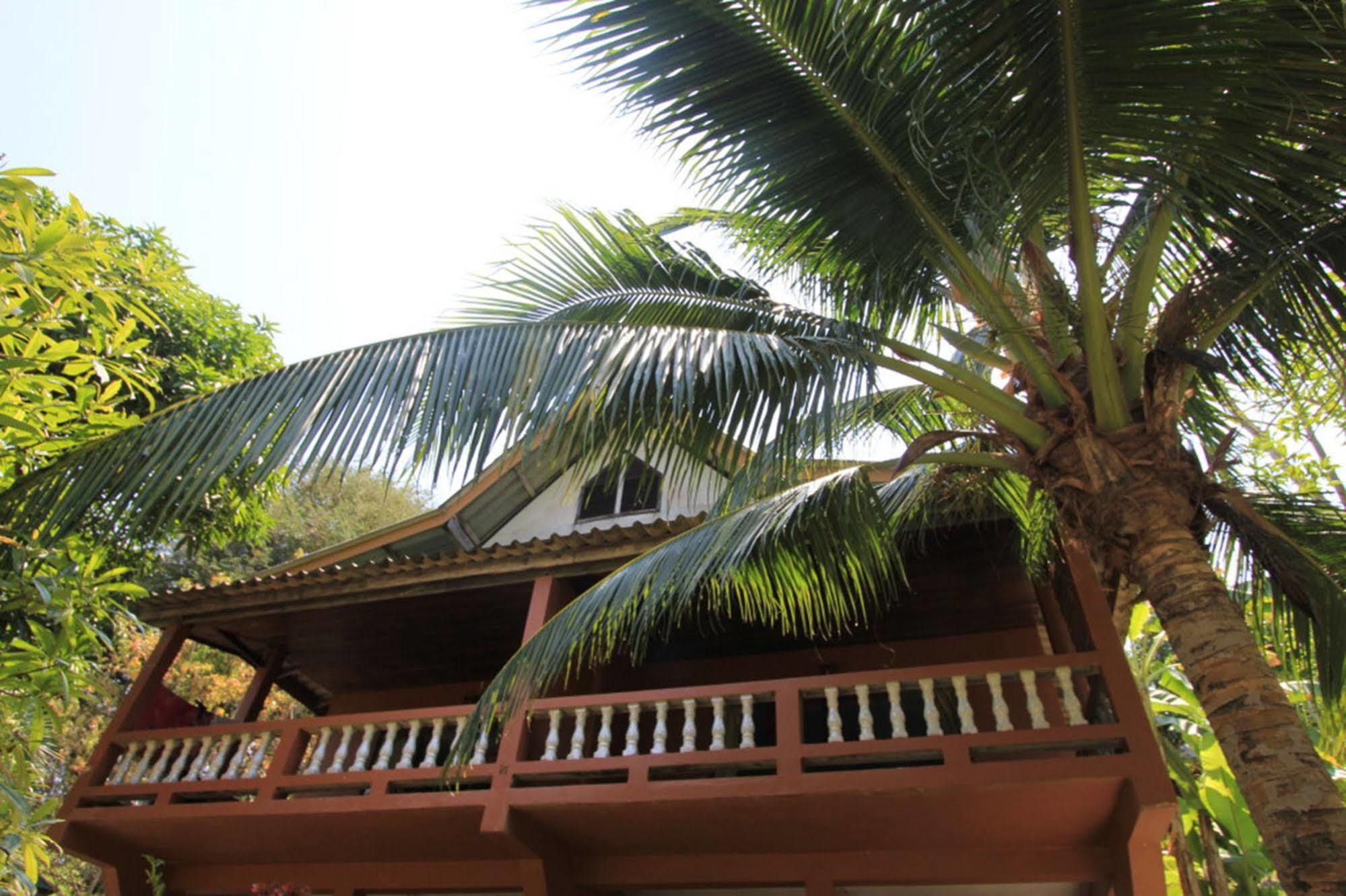 Chomjan Resort Koh Phayam Zewnętrze zdjęcie
