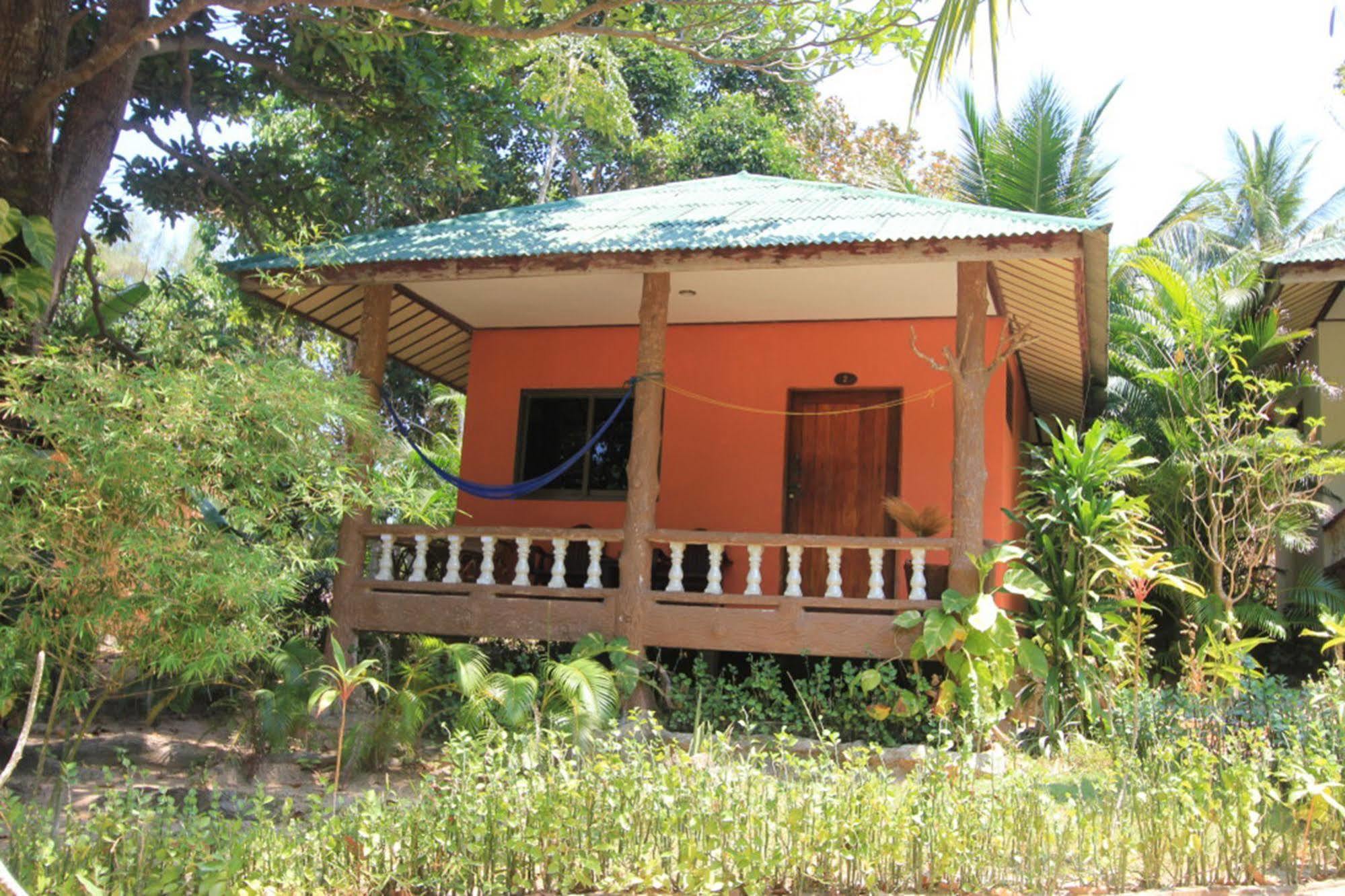 Chomjan Resort Koh Phayam Zewnętrze zdjęcie