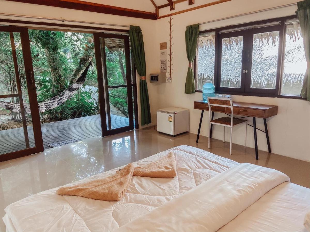 Chomjan Resort Koh Phayam Zewnętrze zdjęcie