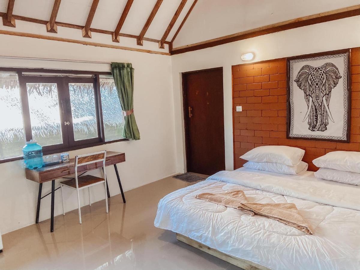 Chomjan Resort Koh Phayam Zewnętrze zdjęcie